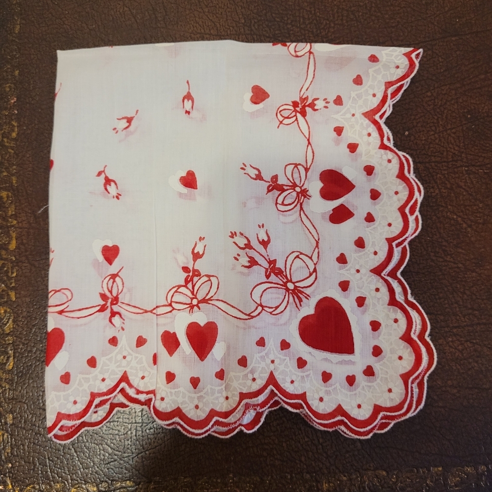 NWOT Vintage Handkerchief White with Red Hearts Scallopes Edge 14"